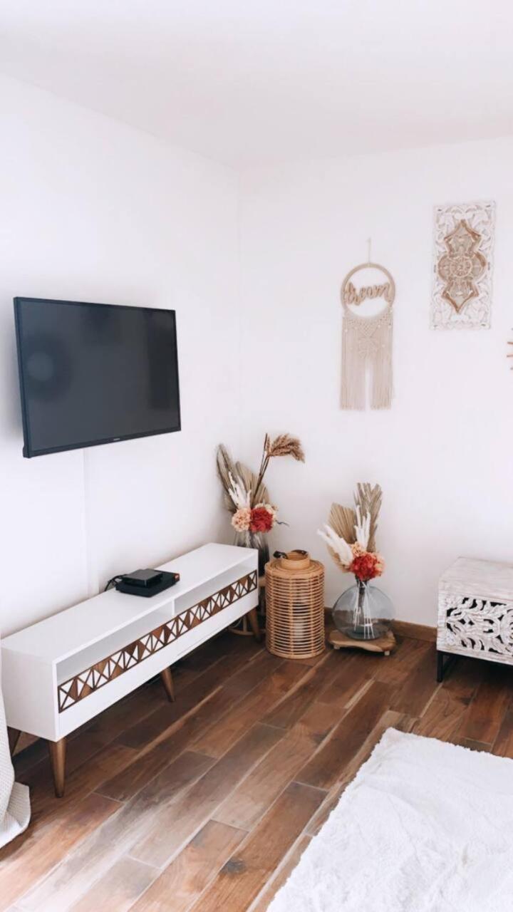 Le Magnifique Appartement Villeparisis Buitenkant foto